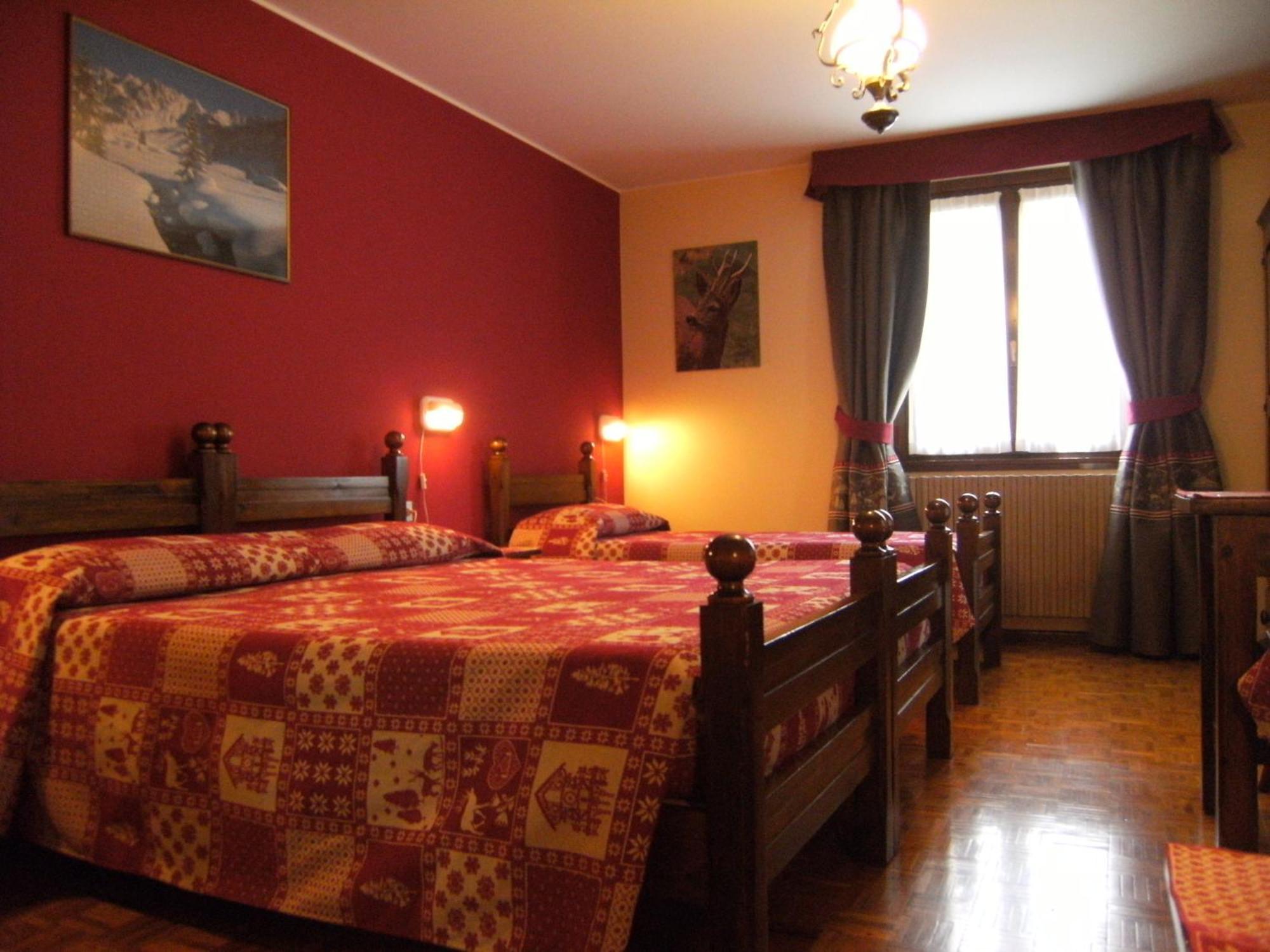 Albergo Thurwieser Santa Caterina Valfurva Buitenkant foto