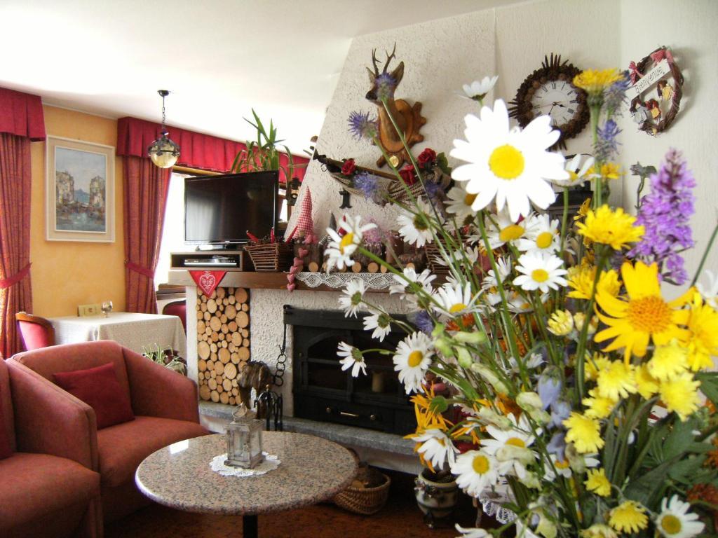 Albergo Thurwieser Santa Caterina Valfurva Buitenkant foto